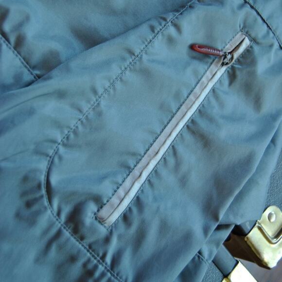 Large Vintage Nike Rain Jacket with Hideaway Hoodie Gray Red - Picture 5 of 14